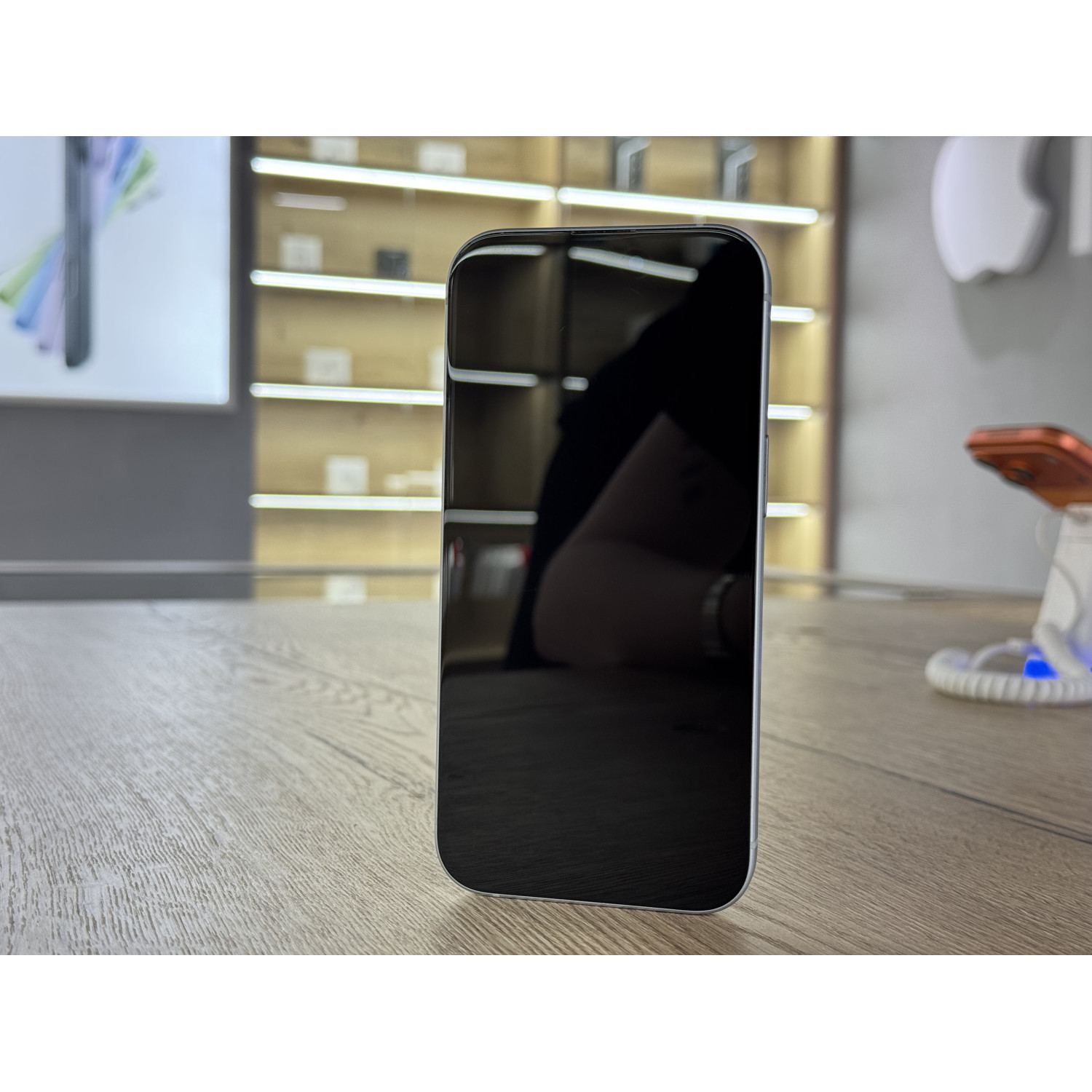 Apple iPhone 15 128 ГБ Голубой Б/У