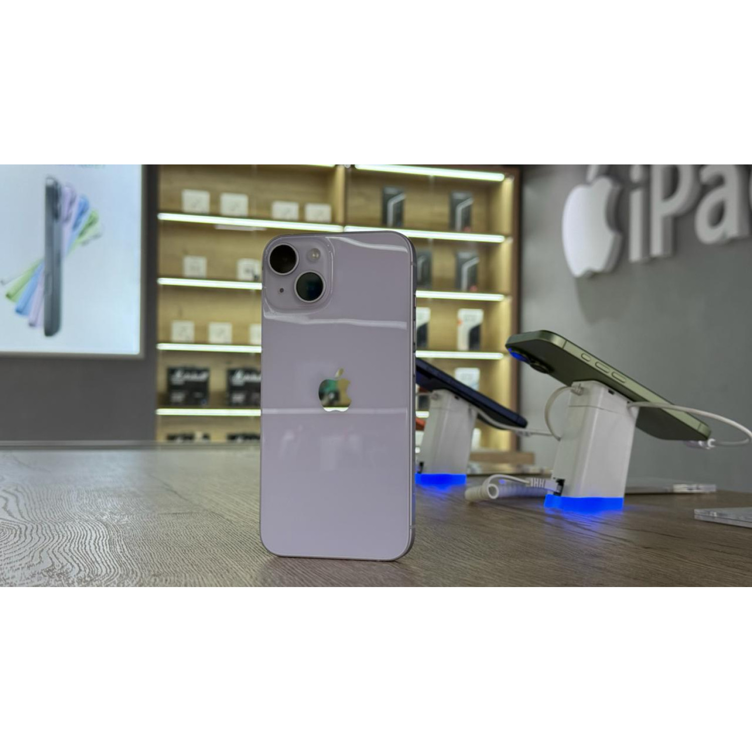 Apple iPhone 14 128Gb Фиолетовый Б\У class=