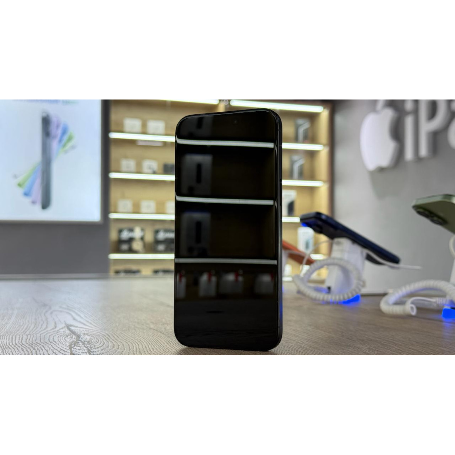 Apple iPhone 15 Pro Max 256Gb Черный Б\У