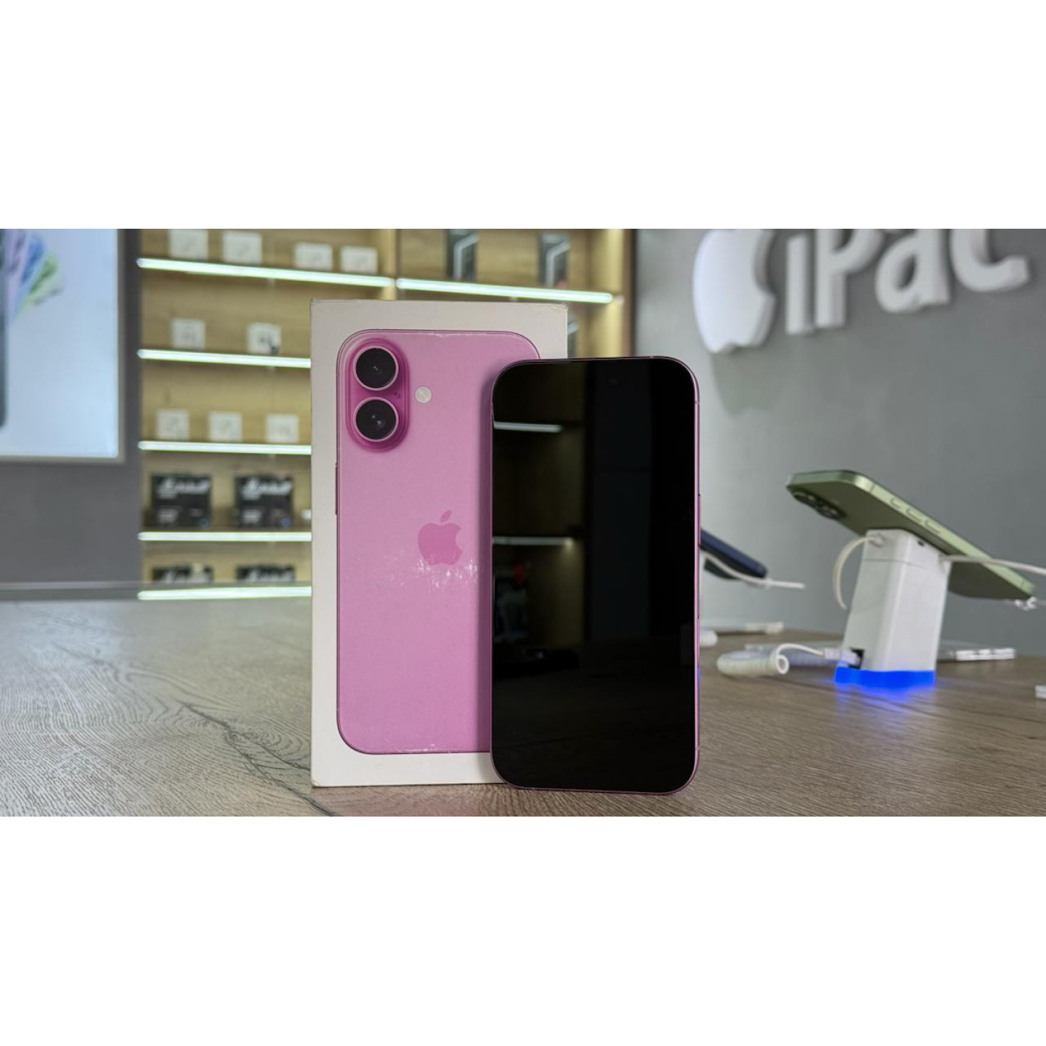 Apple iPhone 16 128Gb Розовый Б\У